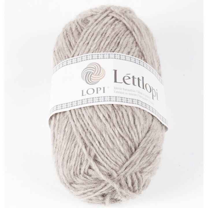 Icelandic woollen yarn Lettlopi