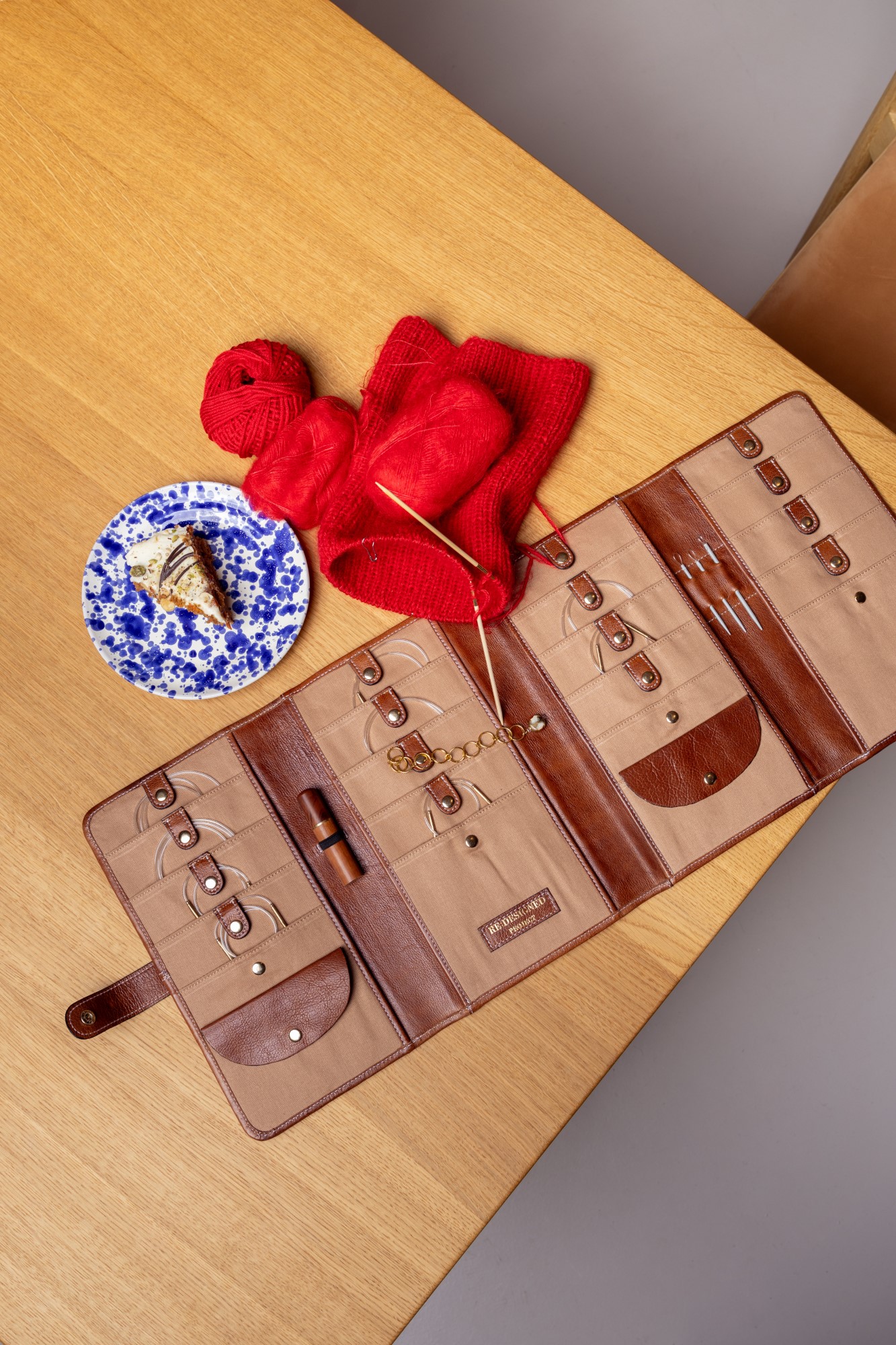 RE:DESIGNED PROJECT 82 - Strikkepinde etui XL