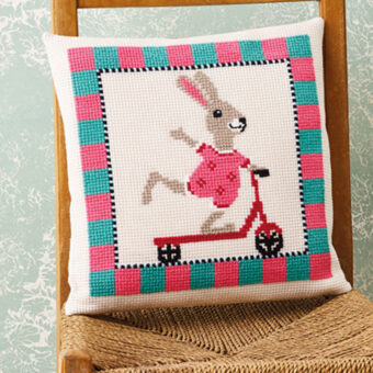 Permin broderi - Hare - pude