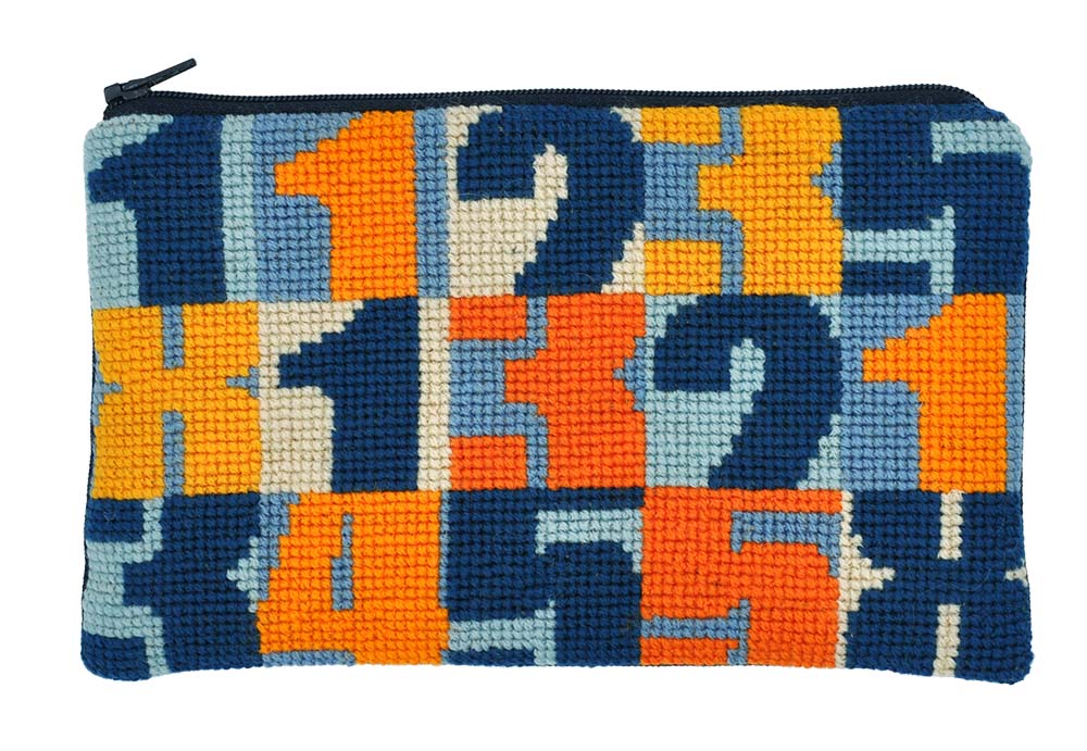 Fru Zippe broderi - Numbers by nature - clutch