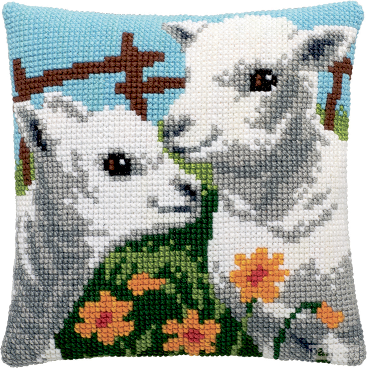 Permin broderi - Stramaj med lam - pude (påtrykt broderi)