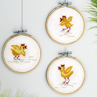 OOE Broderi - Påske kyllinger - ophæng (3 stk.)