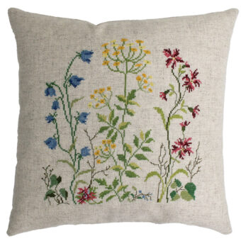 OOE Broderi - Roadside flowers - pude