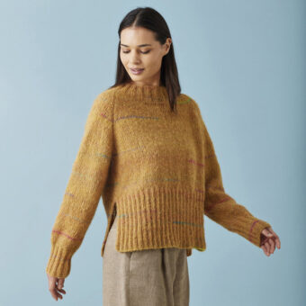 Permin Nellie - Raglansweater med slids - opskrift (PDF)